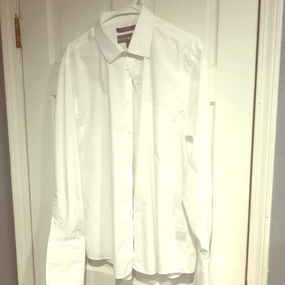 Beverly Hills Polo club. Slim fit.